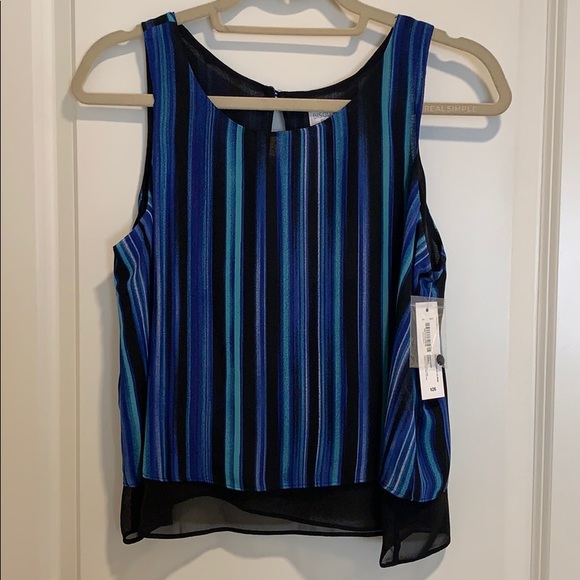 NWT! Bisou Bisou Top - Picture 1 of 4